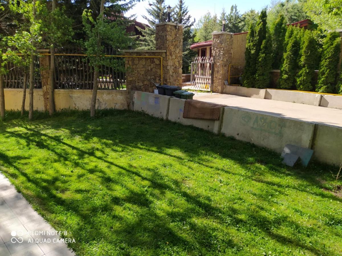 Гудивуди Tsaghkadzor Esterno foto